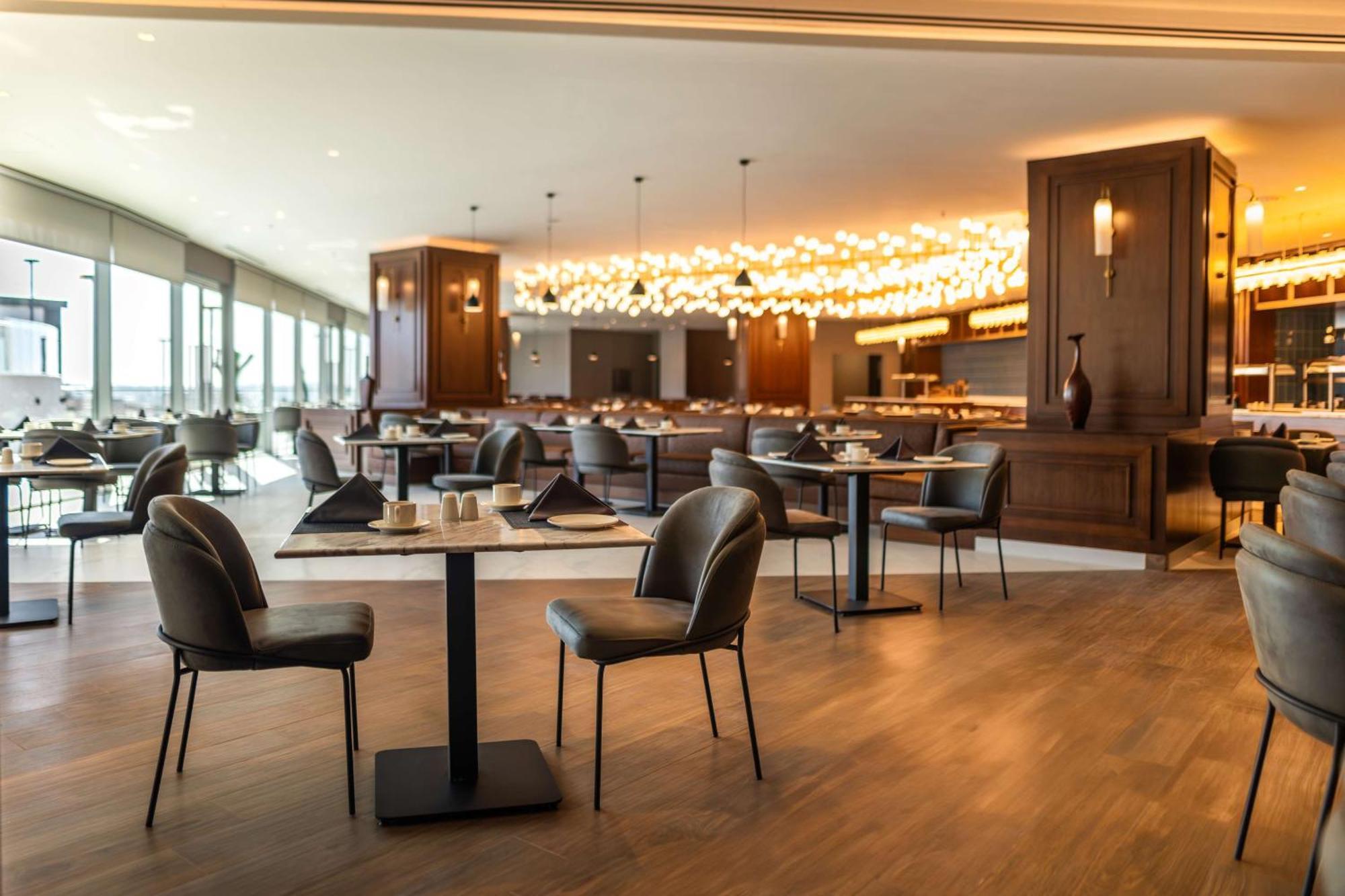 Radisson Blu Hotel, Amman Galleria Mall Exterior foto The lounge at the airport