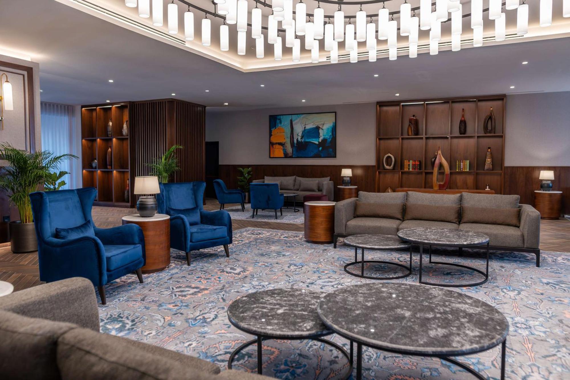 Radisson Blu Hotel, Amman Galleria Mall Exterior foto The lounge at the airport