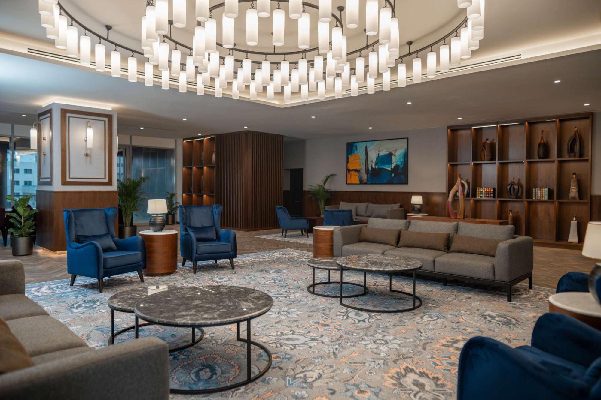 Radisson Blu Hotel, Amman Galleria Mall Exterior foto The lounge at the airport